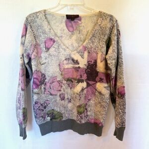 Raw 7 100% Cashmere Purple Skulls embroidered V-neck Sweater